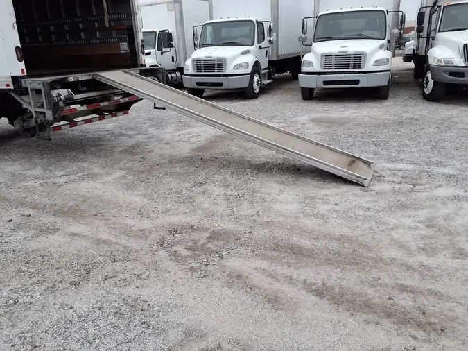 2018 NAVISTAR INTERNATIONAL 4300