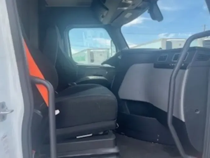 2020 FREIGHTLINER/MERCEDES NEW CASCADIA PX12664