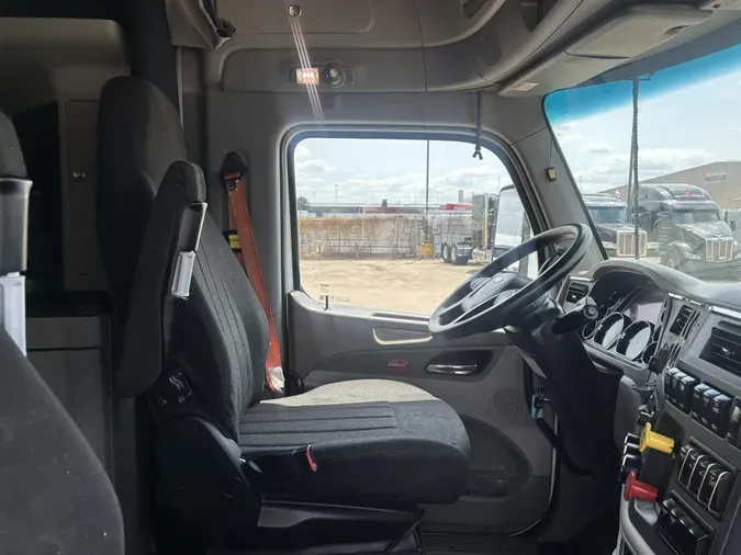 2020 Peterbilt 579