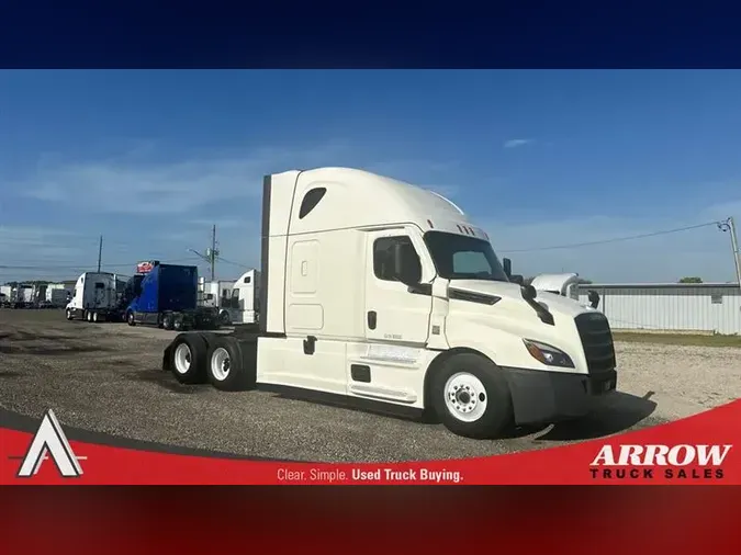 2020 FREIGHTLINER CA126