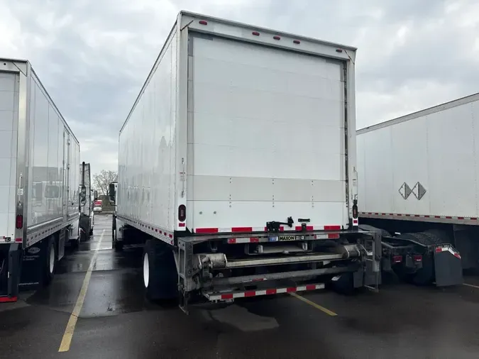 2018 FREIGHTLINER/MERCEDES M2 106