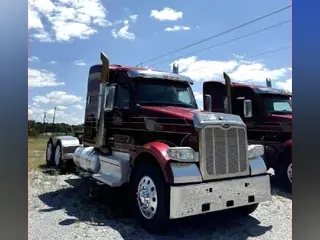 2020 PETERBILT 567