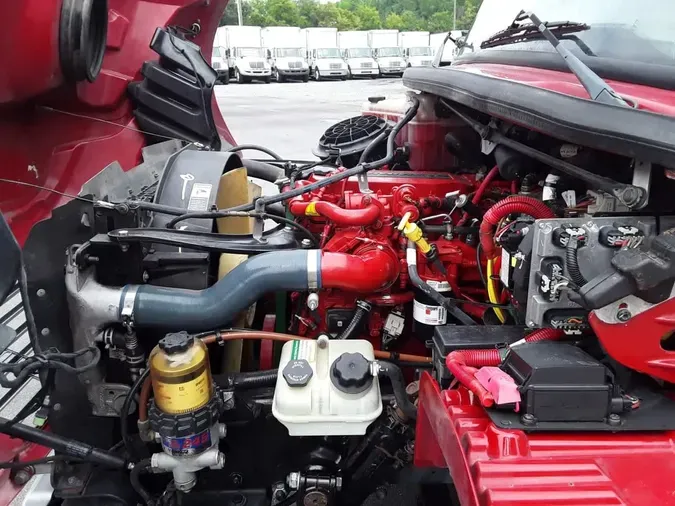 2018 FREIGHTLINER/MERCEDES M2 106