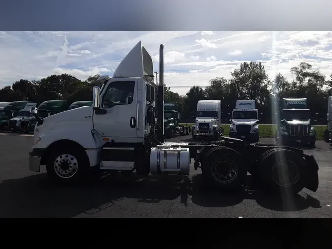 2019 International LTd272426e85a5649209fe29dfd9534f61