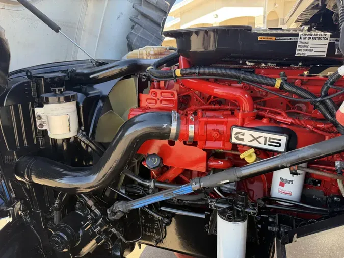 2022 International LT625d277c0bb60c7b1da0476d5cd89f7848d