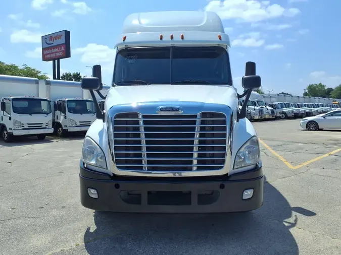 2020 FREIGHTLINER CASCADIA 125