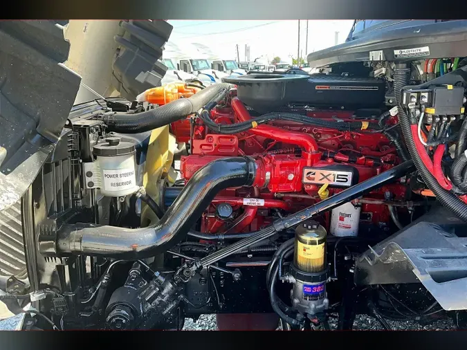 2021 INT LT625 6x4