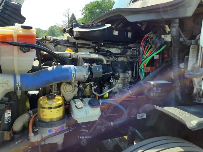 2019 FREIGHTLINER CASCADIA 125d280cbf54ca15659cebf56997ada8f61