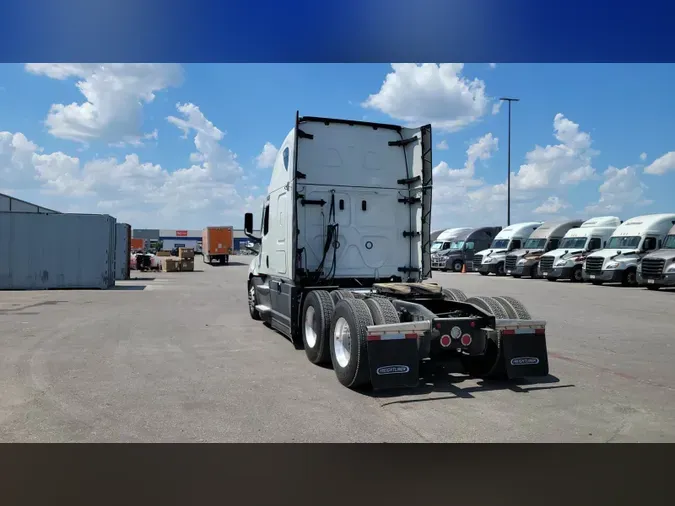 2024 Freightliner Cascadia 126d28bbe05e90820b523e9932a3078b3b1