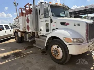 2012 PETERBILT 337