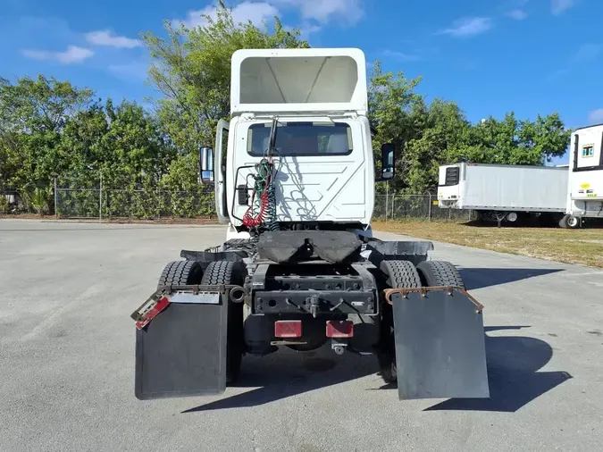 2019 NAVISTAR INTERNATIONAL RH613 DAYCAB S/Ad292439cbc8e247c3bc34c3fe6bdcbd3