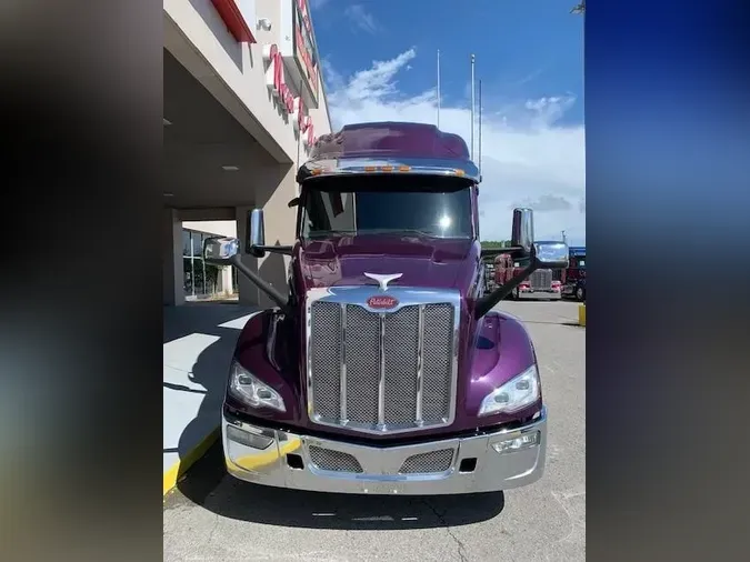 2023 Peterbilt 579
