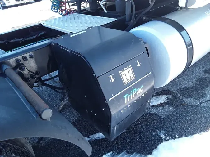 2020 FREIGHTLINER/MERCEDES CASCADIA 125d294bbc1a593caaa426f9078cbcca922