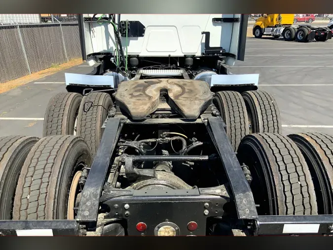 2022 INT LT625 6x4