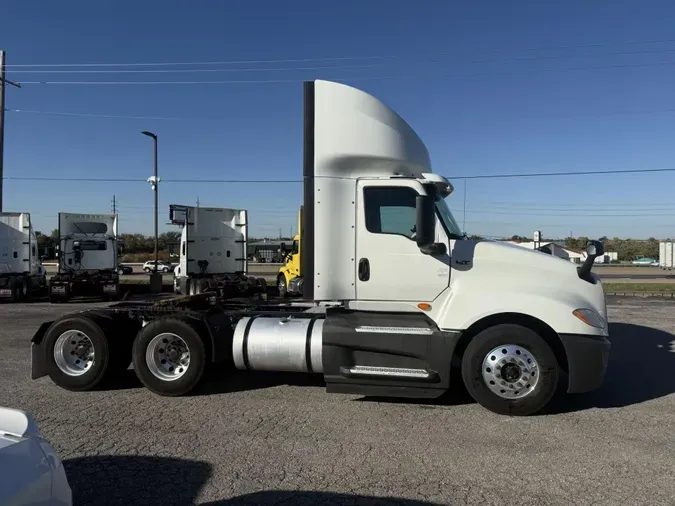 2018 International LT625