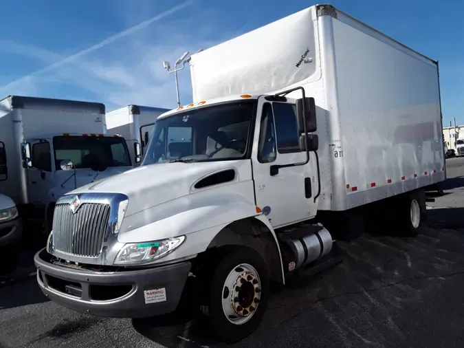 2019 NAVISTAR INTERNATIONAL 4300 LP