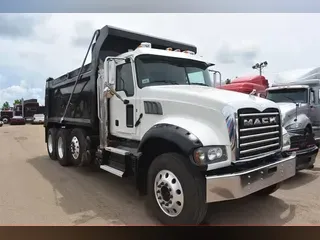 2020 MACK GRANITE GU713