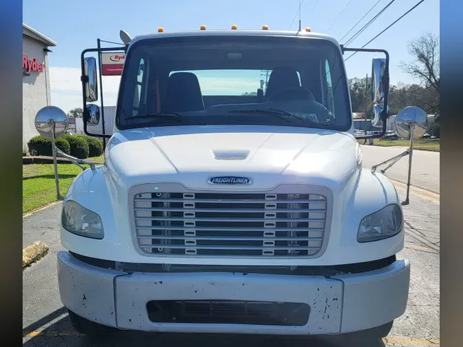 2016 FREIGHTLINER/MERCEDES M2 106