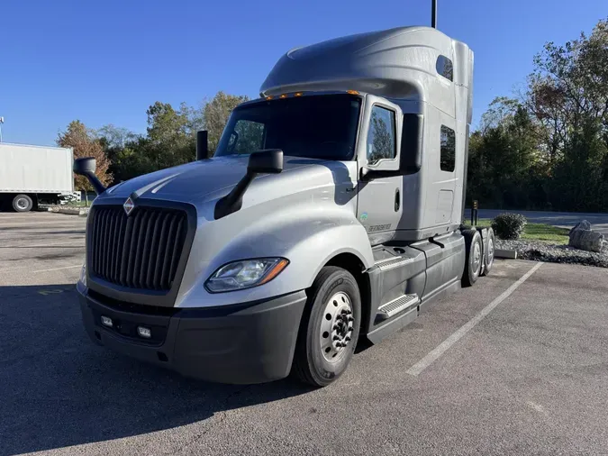 2022 International LT625d2a17a9eecfe6c54f558a6162efa4c90