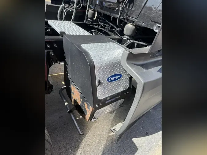 2022 International LT625