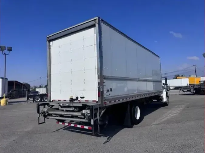 2022 Freightliner Business Class M2 106