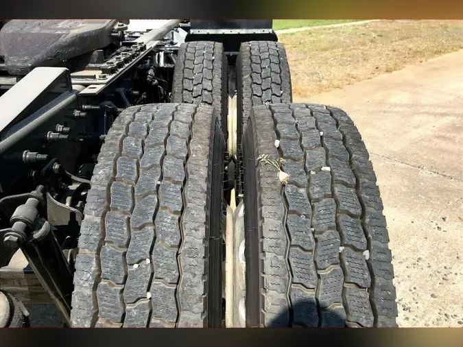 2021 INT LT625 6x4