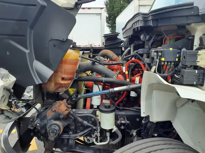 2017 NAVISTAR INTERNATIONAL 4300