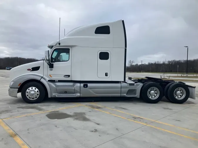 2021 Peterbilt 579