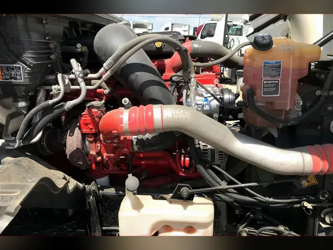 2021 INT LT625 6x4