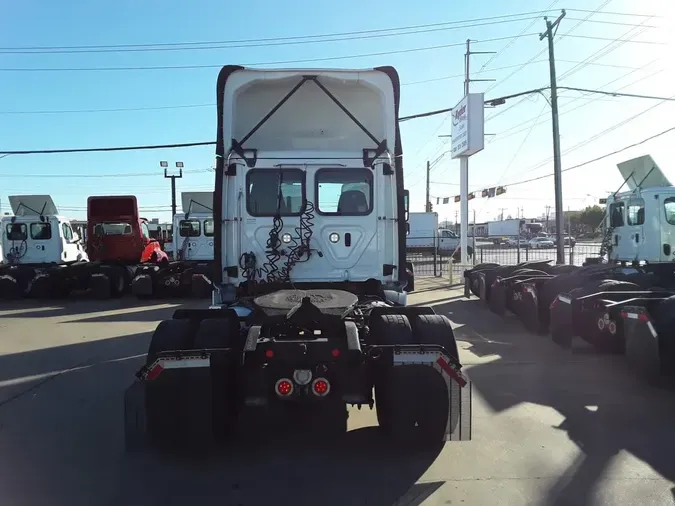 2020 FREIGHTLINER/MERCEDES NEW CASCADIA 116d2acdfd045d0d5c4bdfdb1e287a867b7