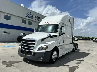 2022 Freightliner Cascadia 126