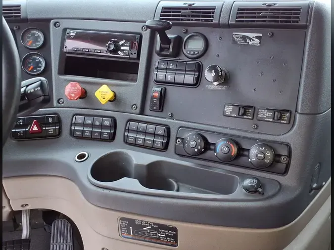 2020 FREIGHTLINER/MERCEDES CASCADIA 125