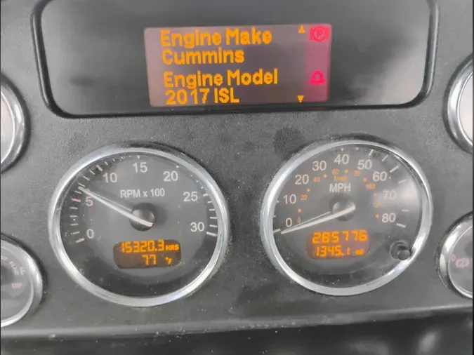 2020 Peterbilt 348d2b01af32df3061adcbbf3b9126be4ad