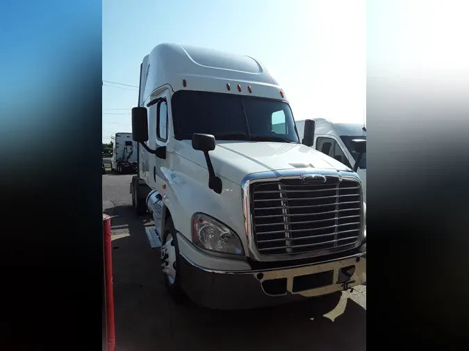 2019 FREIGHTLINER/MERCEDES CASCADIA 125