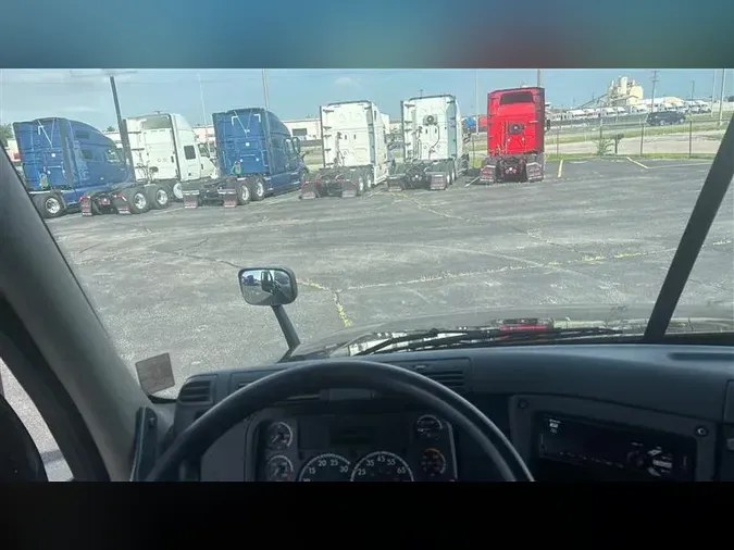 2020 FREIGHTLINER CASCADIA