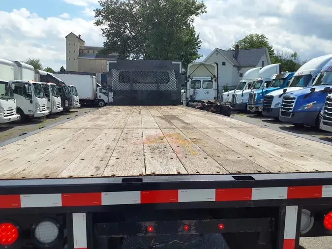 2020 FREIGHTLINER M2 106