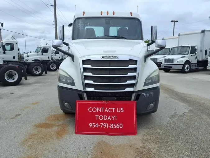 2018 FREIGHTLINER NEW CASCADIA PX12664