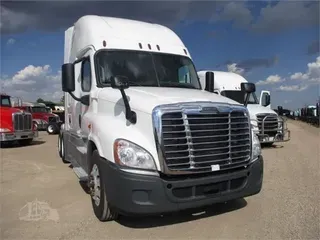 2019 FREIGHTLINER CASCADIA 125 EVOLUTION
