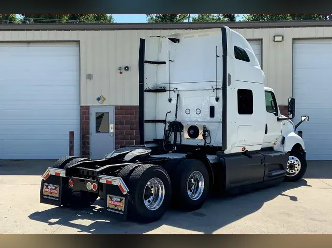 2021 INT LT625 6x4