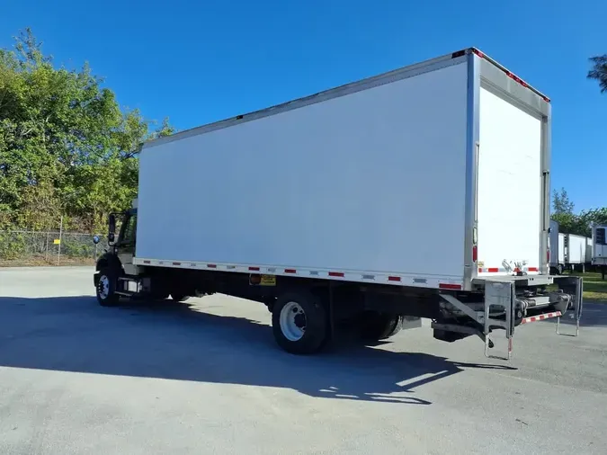 2018 FREIGHTLINER/MERCEDES M2 106