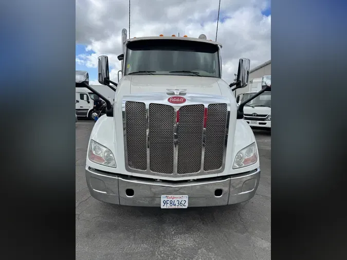 2019 Peterbilt 579