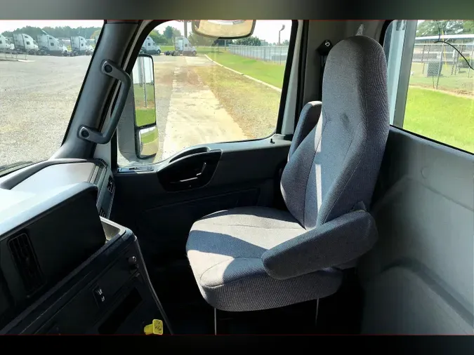 2021 INT LT625 6x4