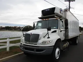 2015 INTERNATIONAL 4300