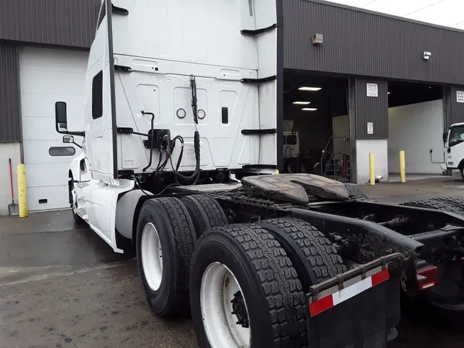 2020 NAVISTAR INTERNATIONAL LT625 SLPR CAB