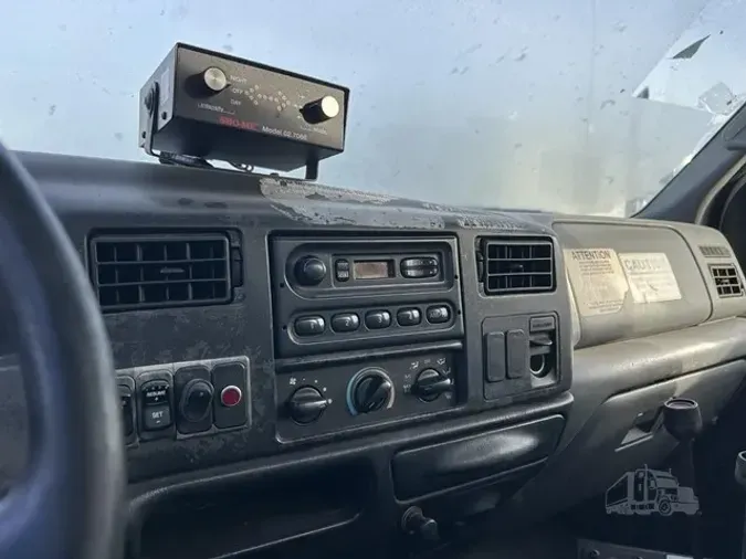 2005 FORD F650 SDd2cb9844260a5c9c4ebcc0f8106422ac