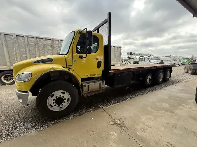 2007 FREIGHTLINER BUSINESS CLASS M2 106