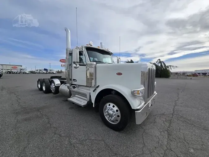 2025 PETERBILT 589