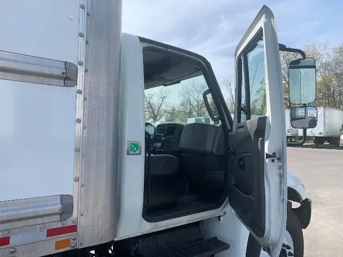 2019 International 4300