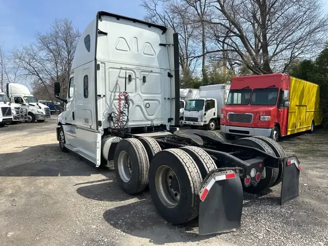 2020 FREIGHTLINER/MERCEDES NEW CASCADIA PX12664