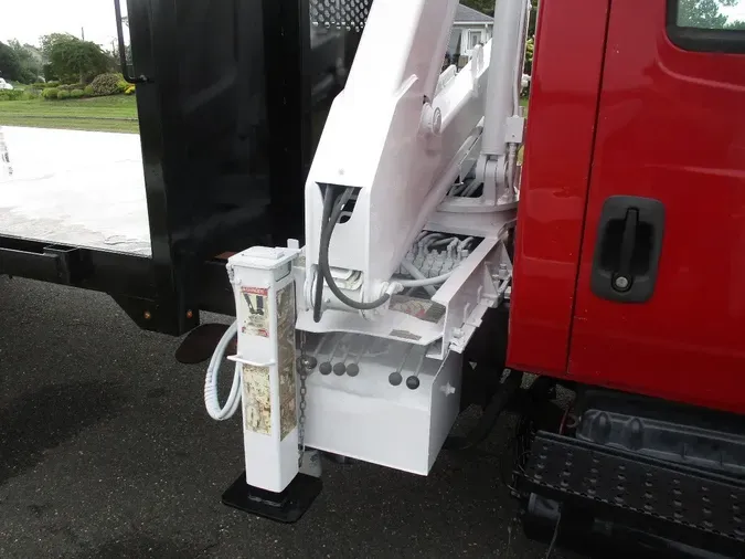 2015 INTERNATIONAL 4300